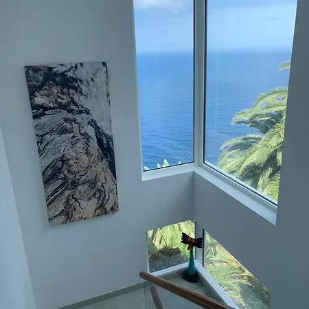 Crystal Ocean Villa Lavaderos ヴィラ *